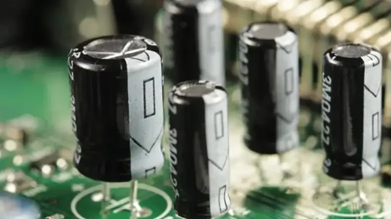 Do Capacitors Fail With Age
